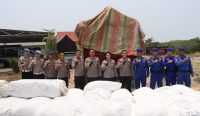 Polisi Gagalkan Penyelundupan Timah di Tanjung Kalian, 15 Balok Ditimbun dalam 10 Ton Tapioka 