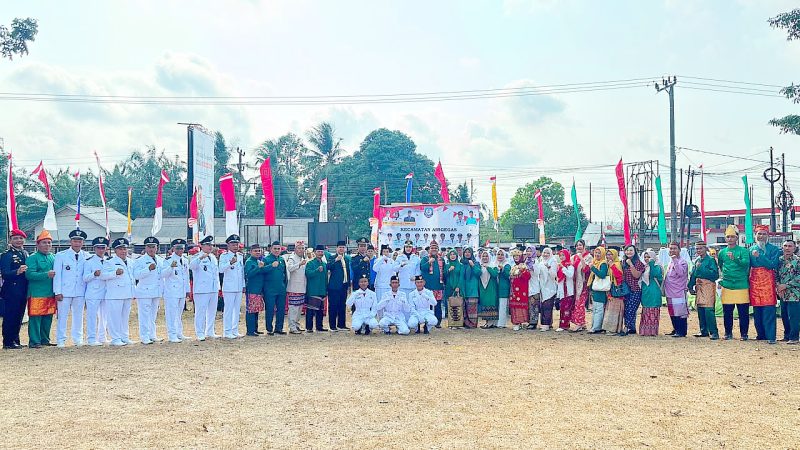 Pimpin Upacara HUT ke-81 RI di Airgegas, Wabup Debby Ajak Masyarakat Kobarkan Semangat Gotong Royong
