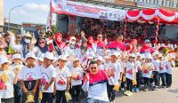 Tampil Menggemaskan, 181 Peserta PAUD dan SD/MI Sulap Jalan Toboali Jadi Lautan Warna-Warni