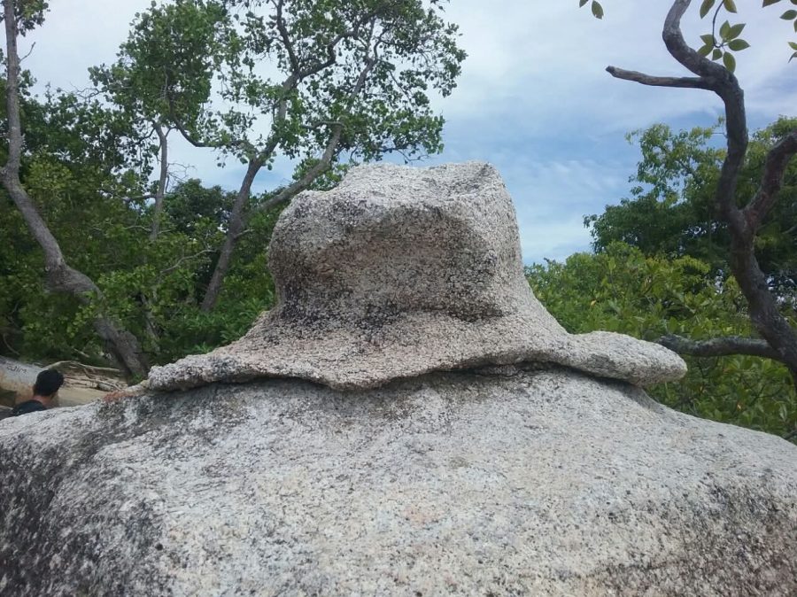 Menelisik Legenda Batu Tudung Akek Antak, Warisan Tutur dari Pesisir Simpang Rimba
