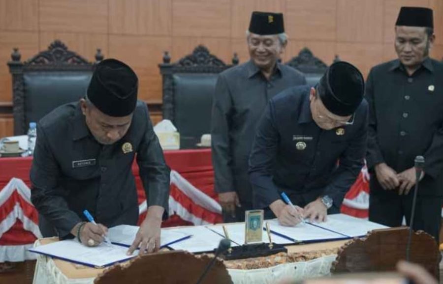 Pemkab dan DPRD Bangka Tengah Sepakat Perubahan APBD 2026 Rp853,2 Miliar