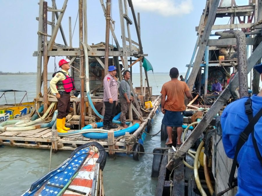 Tim Gabungan Tertibkan Tambang di Suka Damai, Kasatpolairud Beri Peringatan Keras Penambang Ilegal