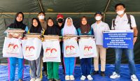 Bantu Korban Kebakaran Bangka Selatan, PT Timah Distribusi 210 Paket Seragam dan Trauma Healing