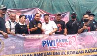 Bupati Riza Herdavid Sambut Langsung Tiga Armada Bantuan PWI Babel Peduli di Posko Pengungsian Dusun Serdang