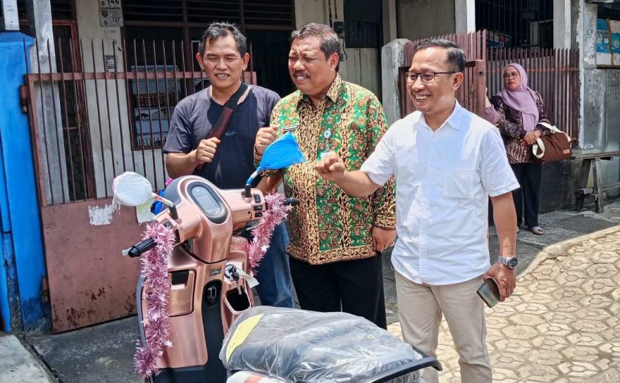 Berkah Taat Pajak, Ridwan Bawa Pulang Sepeda Motor dari Gebyar Pajak Pangkalpinang
