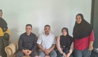 Dituduh Curi 30 Kg Ayam hingga Dipecat, 3 Relawan MBG Air Ruay Menangis Menuntut Keadilan