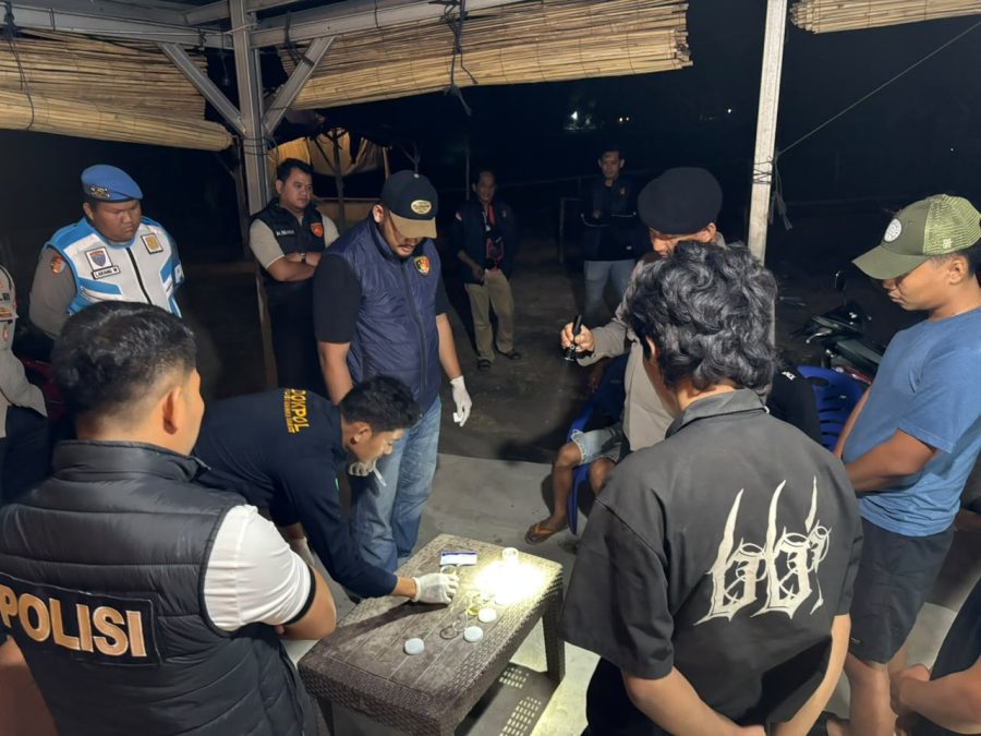Polisi Razia Kafe Irma Mentok, 2 Perempuan dan 1 Laki-Laki Digelandang