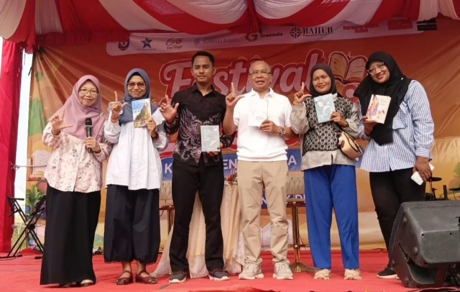Kekuatan Perintah Allah dalam Pesan Ayah dan Ibu: Rahasia Sukses Literasi Kang Maman