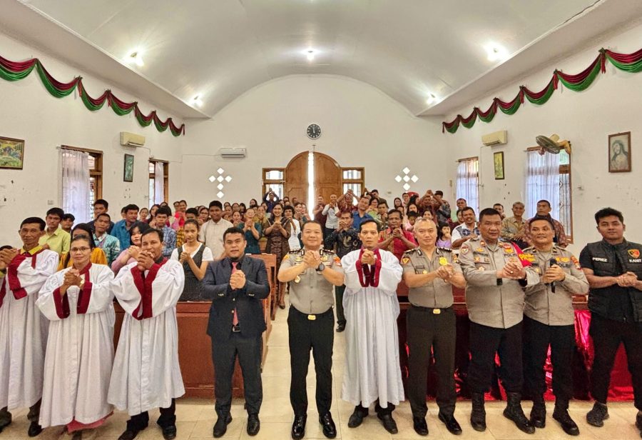 Pererat Silaturahami Lewat Minggu Kasih, Kapolres Basel Ajak Jemaat Jaga Kamtibmas