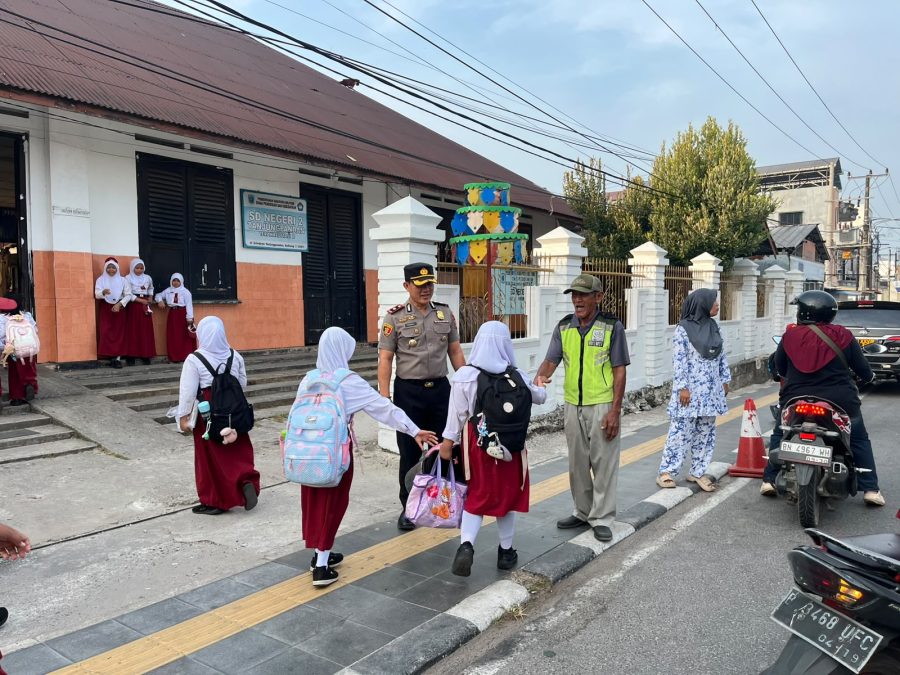 Wujudkan Kamseltibcarlantas, Wakapolres Belitung Turun Langsung Laksanakan Strong Point