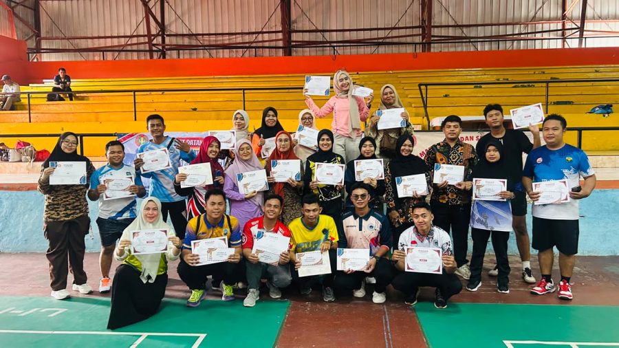 Kemeriahan Penutupan HUT ke-81 PGRI di Sungailiat: Dari Senam Bersama hingga Pesta Olahraga Guru