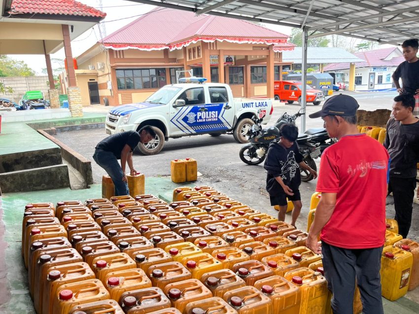 Polisi Bongkar Praktik Penyalahgunaan BBM Subsidi di Toboali, 3 Ton Pertalite Disita