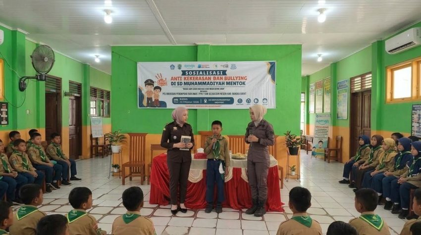 Jaksa Masuk Sekolah di Bangka Barat, Siswa SD Diajak Berani Lawan Perundungan